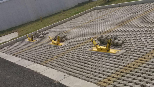 車位鎖