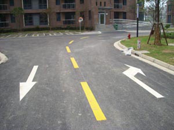 道路標(biāo)線